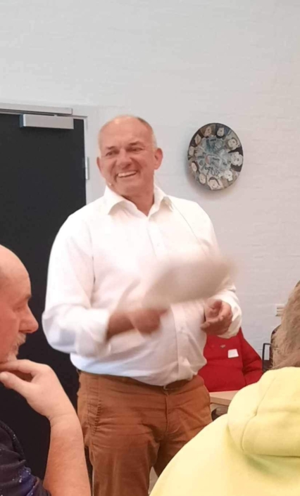 CA3CFF2C-853F-49D2-9A83-D6A71D1AE5D7